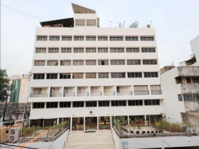 Palette Hotel Surya